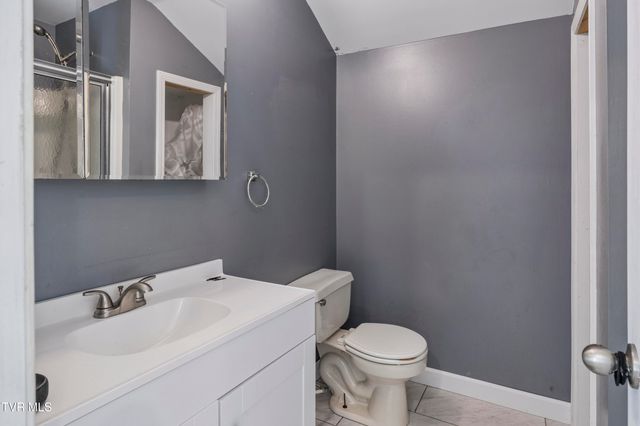 131 Olgia Lane, Johnson City, TN 37604