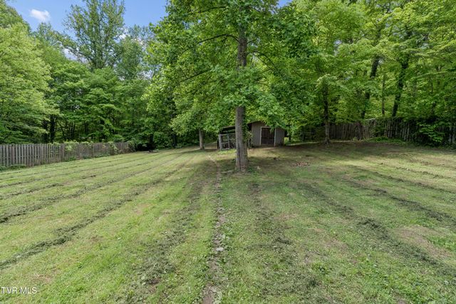 131 Olgia Lane, Johnson City, TN 37604