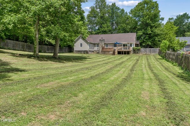 131 Olgia Lane, Johnson City, TN 37604