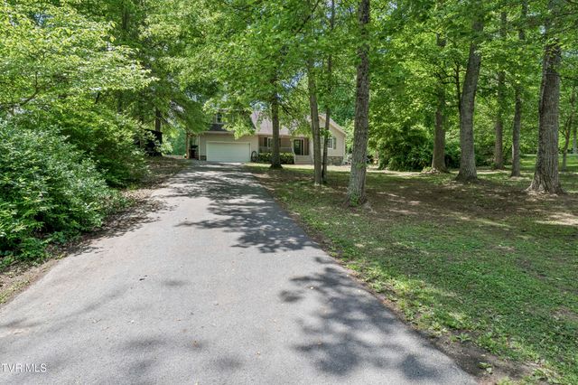 131 Olgia Lane, Johnson City, TN 37604