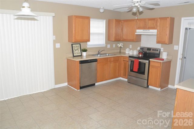 7946 Lobilia Lane, Charlotte, NC 28214