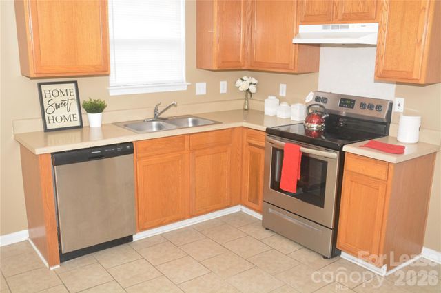 7946 Lobilia Lane, Charlotte, NC 28214