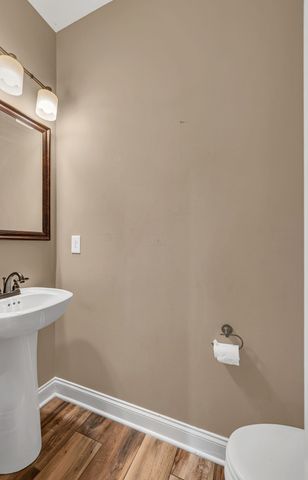 101 Nutcracker Ct, Eagleville, TN 37060