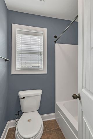 101 Nutcracker Ct, Eagleville, TN 37060