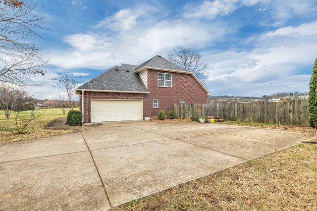 101 Nutcracker Ct, Eagleville, TN 37060