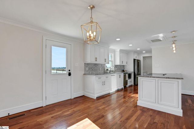 1411 Ballenger Road, Inman, SC 29385