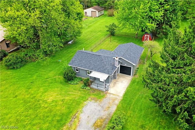 6610 Chestnut Ridge Road, Hubbard, OH 44425