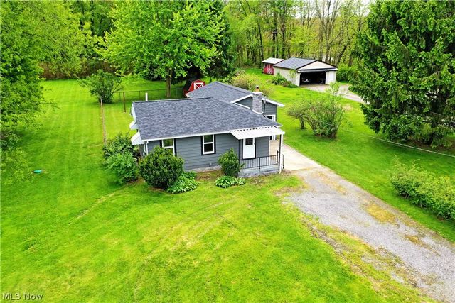 6610 Chestnut Ridge Road, Hubbard, OH 44425