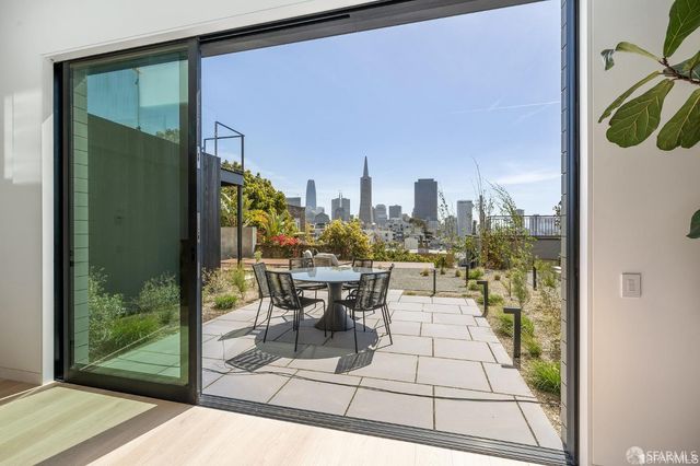 119 Telegraph Hill Boulevard, San Francisco, CA 94133