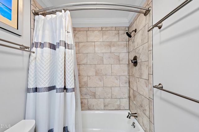 204 Tweed Circle, Cary, NC 27511