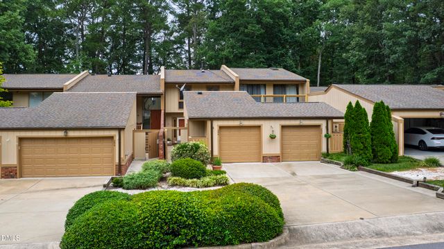 204 Tweed Circle, Cary, NC 27511