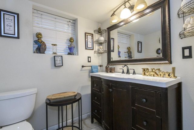 1749 S 69th STREET, West Allis, WI 53214