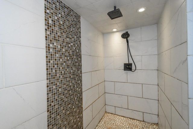 1749 S 69th STREET, West Allis, WI 53214