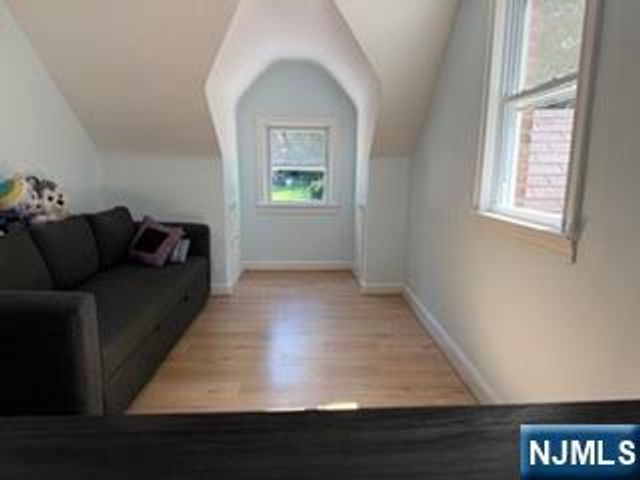 201 Cumley Terrace, Leonia, NJ 07605