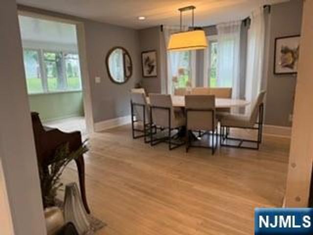 201 Cumley Terrace, Leonia, NJ 07605