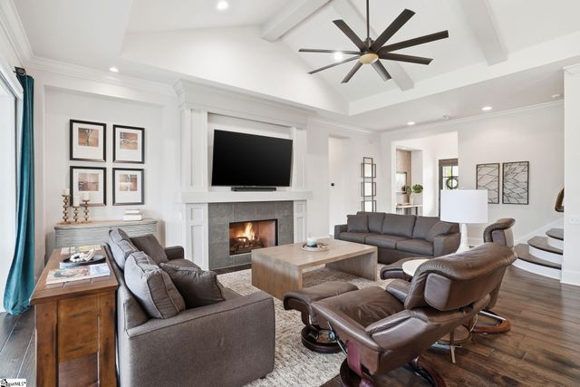 102 Braxton Meadow Drive, Simpsonville, SC 29681