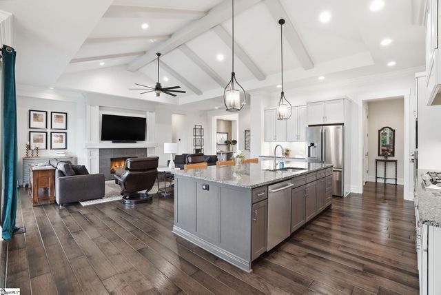102 Braxton Meadow Drive, Simpsonville, SC 29681