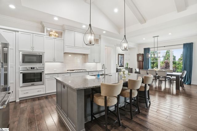 102 Braxton Meadow Drive, Simpsonville, SC 29681