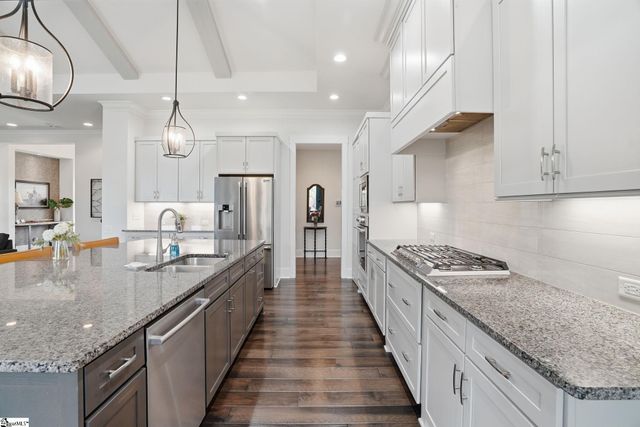 102 Braxton Meadow Drive, Simpsonville, SC 29681