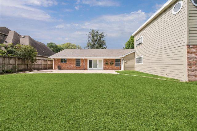 9777 Larston Street, Houston, TX 77055