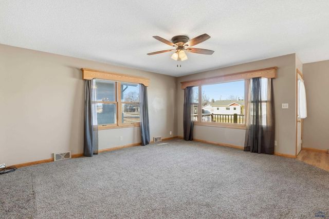 319 ST ANNE, Rapid City, SD 57701