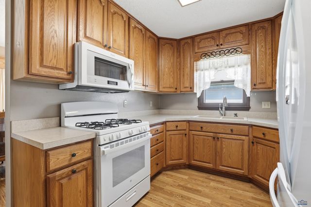 319 ST ANNE, Rapid City, SD 57701