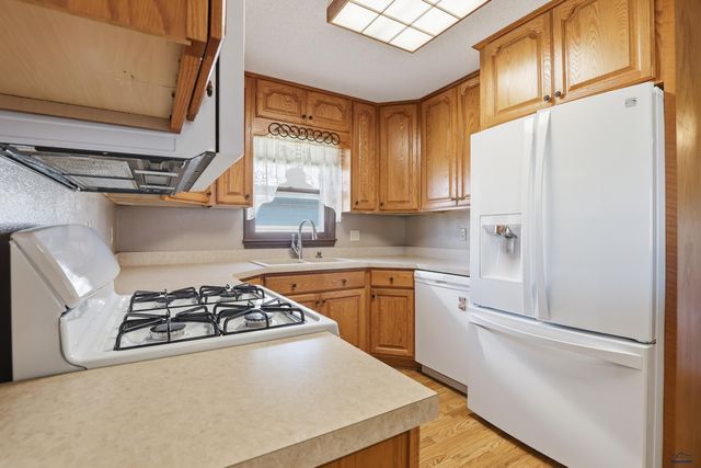 319 ST ANNE, Rapid City, SD 57701