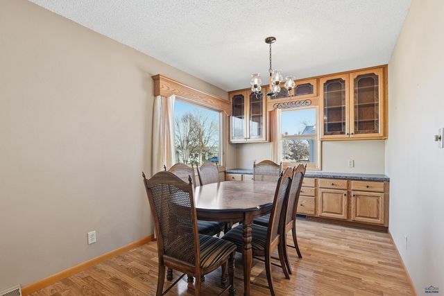 319 ST ANNE, Rapid City, SD 57701