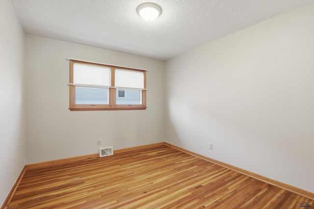 319 ST ANNE, Rapid City, SD 57701