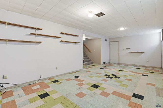 319 ST ANNE, Rapid City, SD 57701