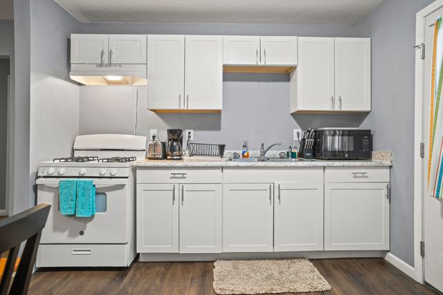 167-169 Strange Street, Stanton, KY 40380