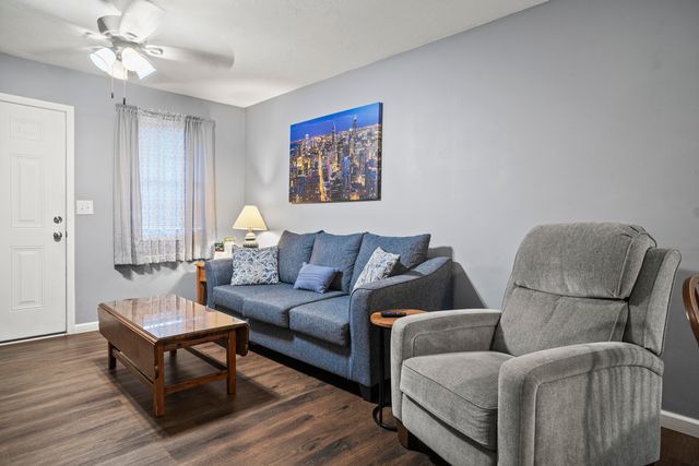 167-169 Strange Street, Stanton, KY 40380