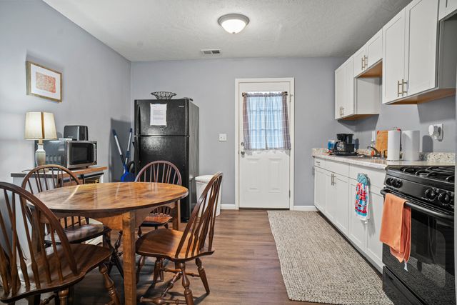 167-169 Strange Street, Stanton, KY 40380