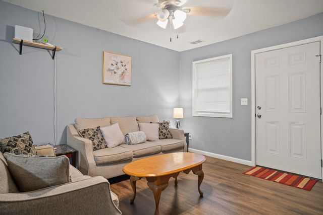 167-169 Strange Street, Stanton, KY 40380