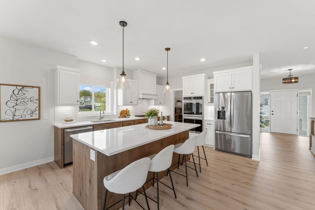 4956 Bennett Street SE, Prior Lake, MN 55372 — photo 2