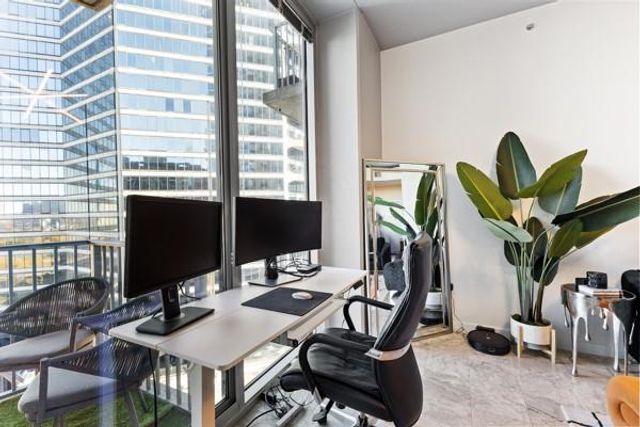 400 W Peachtree NW Street 1215, Atlanta, GA 30308