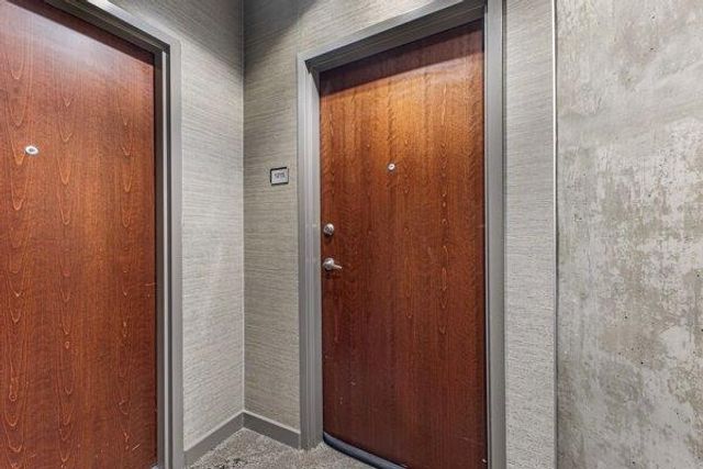 400 W Peachtree NW Street 1215, Atlanta, GA 30308