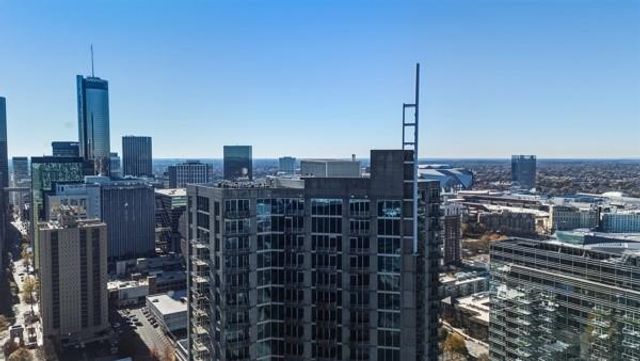 400 W Peachtree NW Street 1215, Atlanta, GA 30308