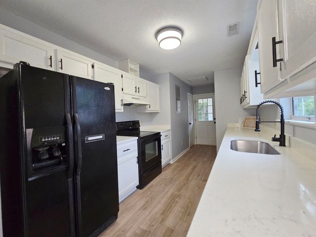 1208 Elm St., Conway, SC 29526
