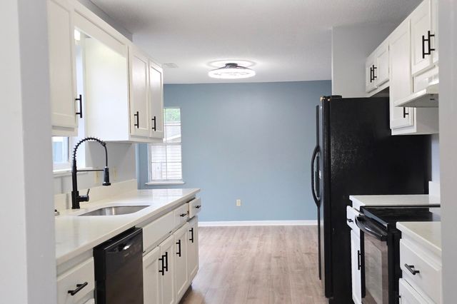 1208 Elm St., Conway, SC 29526
