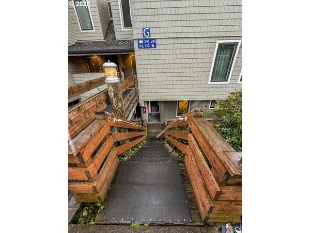 1000 Se BAY Blvd 140, Newport, OR 97365