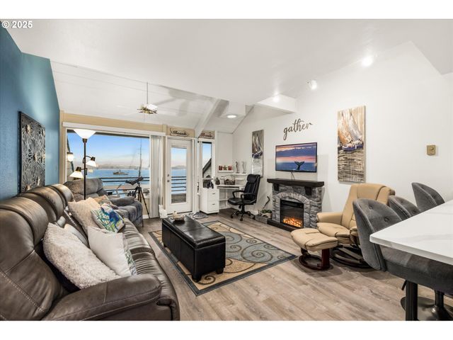 1000 Se BAY Blvd 140, Newport, OR 97365