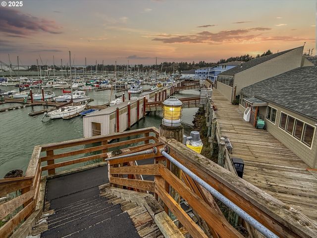 1000 Se BAY Blvd 140, Newport, OR 97365