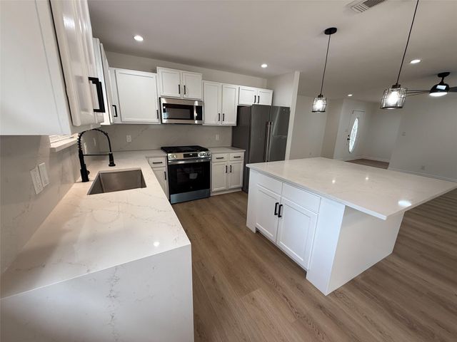 24010 Perkins Road, Porter, TX 77365