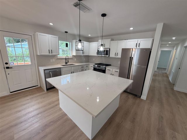 24010 Perkins Road, Porter, TX 77365