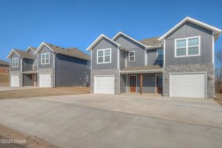 1705-1711 W 30th Street, Joplin, MO 64804