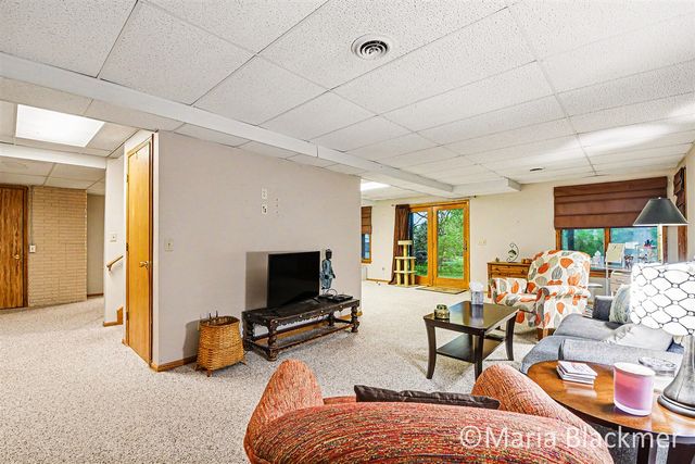 947 Southview Drive, Ionia, MI 48846