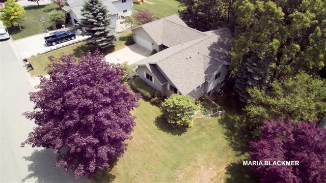 947 Southview Drive, Ionia, MI 48846