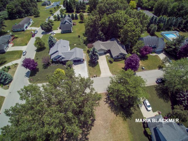 947 Southview Drive, Ionia, MI 48846