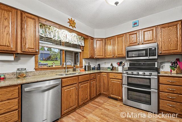 947 Southview Drive, Ionia, MI 48846
